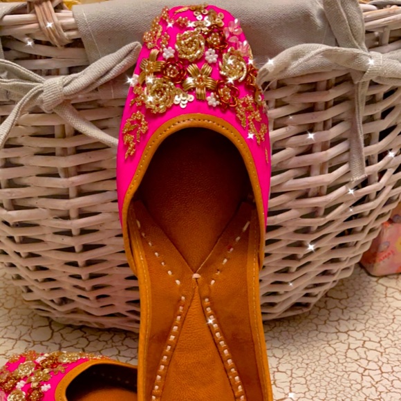 Punjabi jutti $ khussas - Picture 1 of 16